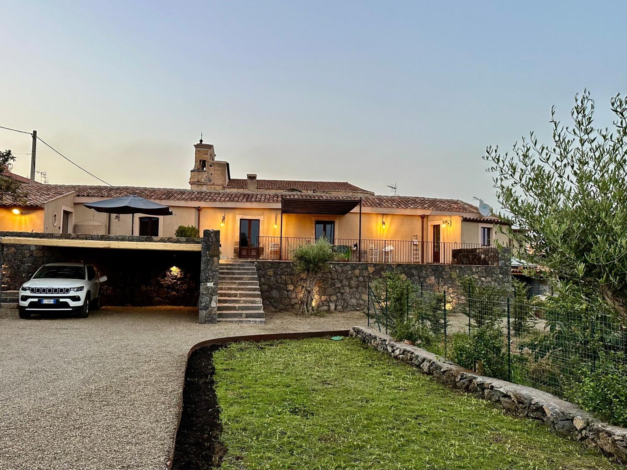 La Cantina Villa Di Campagna Acireale Buitenkant foto