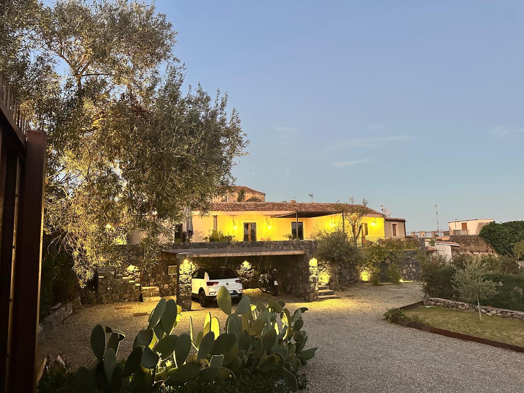 La Cantina Villa Di Campagna Acireale Buitenkant foto
